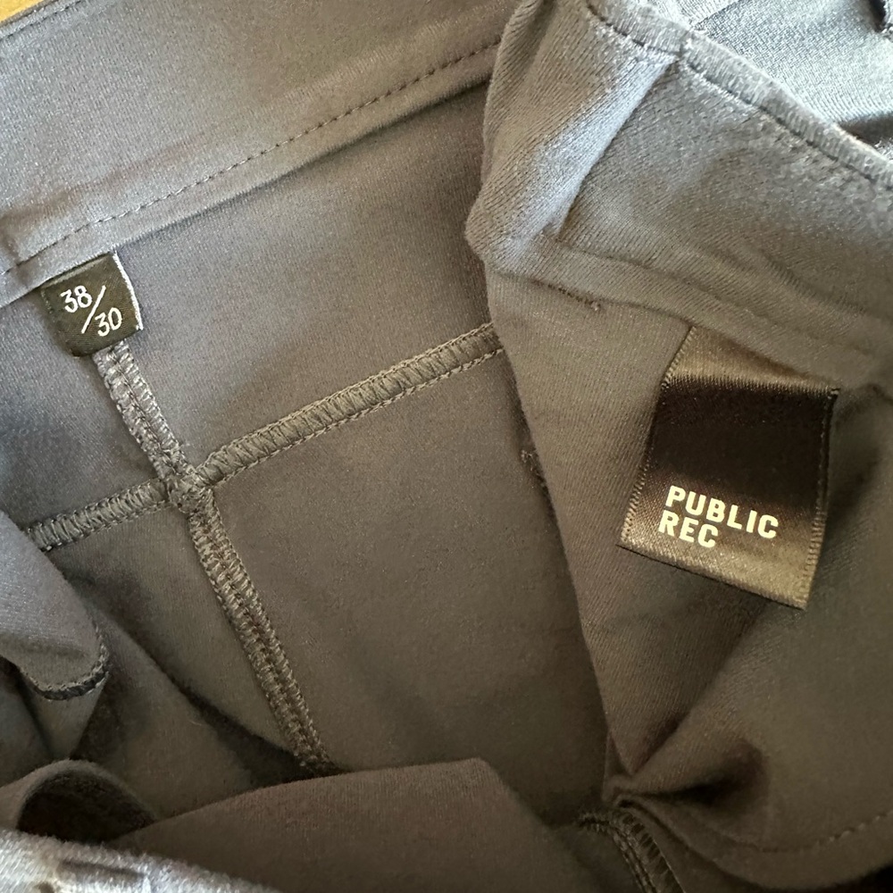 Public Rec Gamechanger All Day Every Day Pant in Navy, size 38/30 - Picture 5 of 7